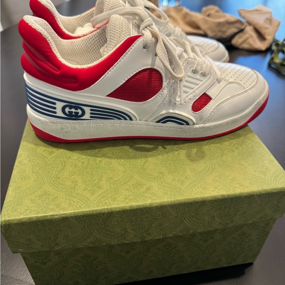 Gucci Demetria Low top Sneakers
women’s size 8 Men’s size 5 - Picture 5 of 8